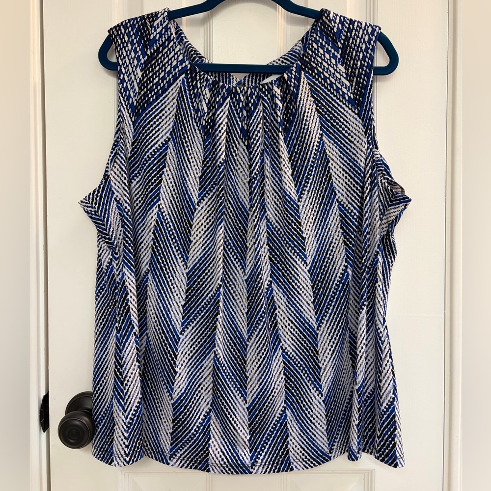 Calvin Klein Navy and White Chevron Blouse Size 2X